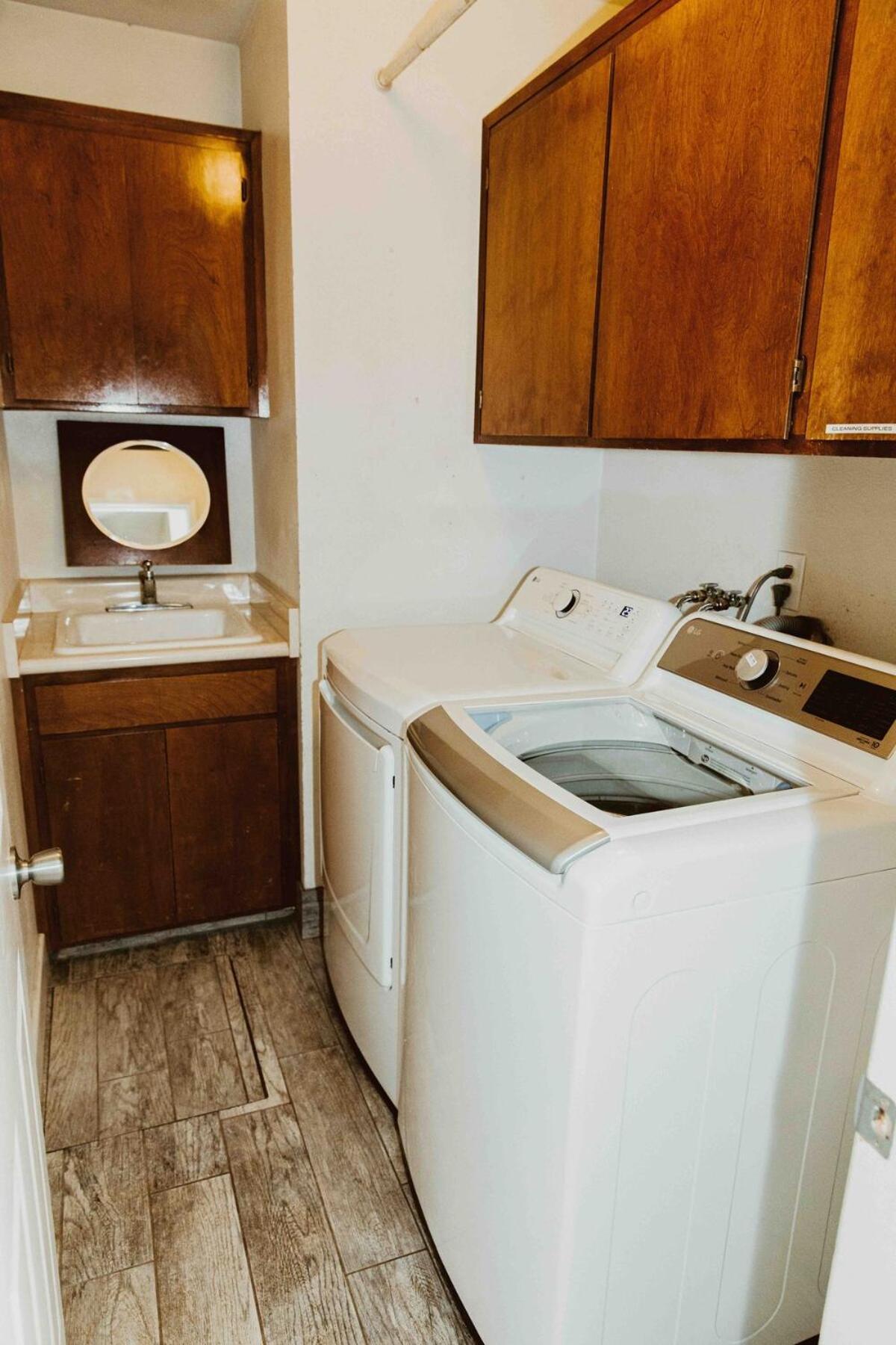 3B Hot Tub, 4Mi From Sequoia, Arcade Games, Foosball スリー・リバーズ エクステリア 写真